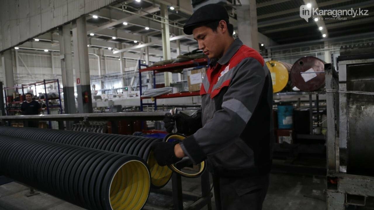 Карагандинская область выпустила промышленной продукции на 2,3 трлн тенге. Фото: gov.kz